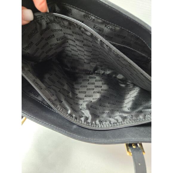 Michael Kors Black Jet Set Purse Large Patent Leather Pocket Minimalist Tote - Picture 7 of 11